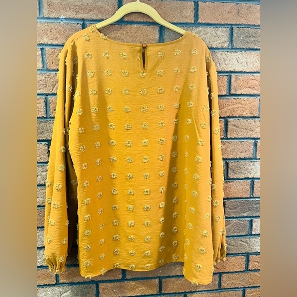 Golden Floral Women's Blouse - Picture 6 of 8